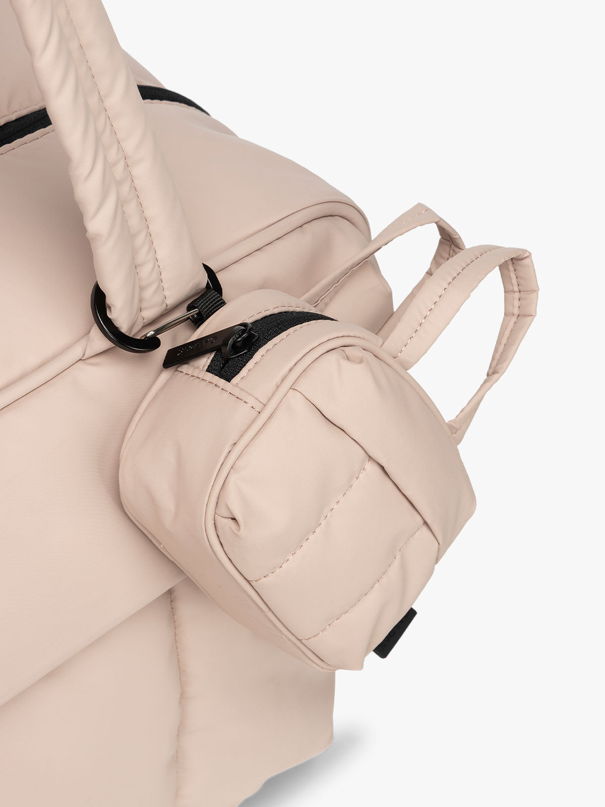 Luka Duffel Zip Bag Charm