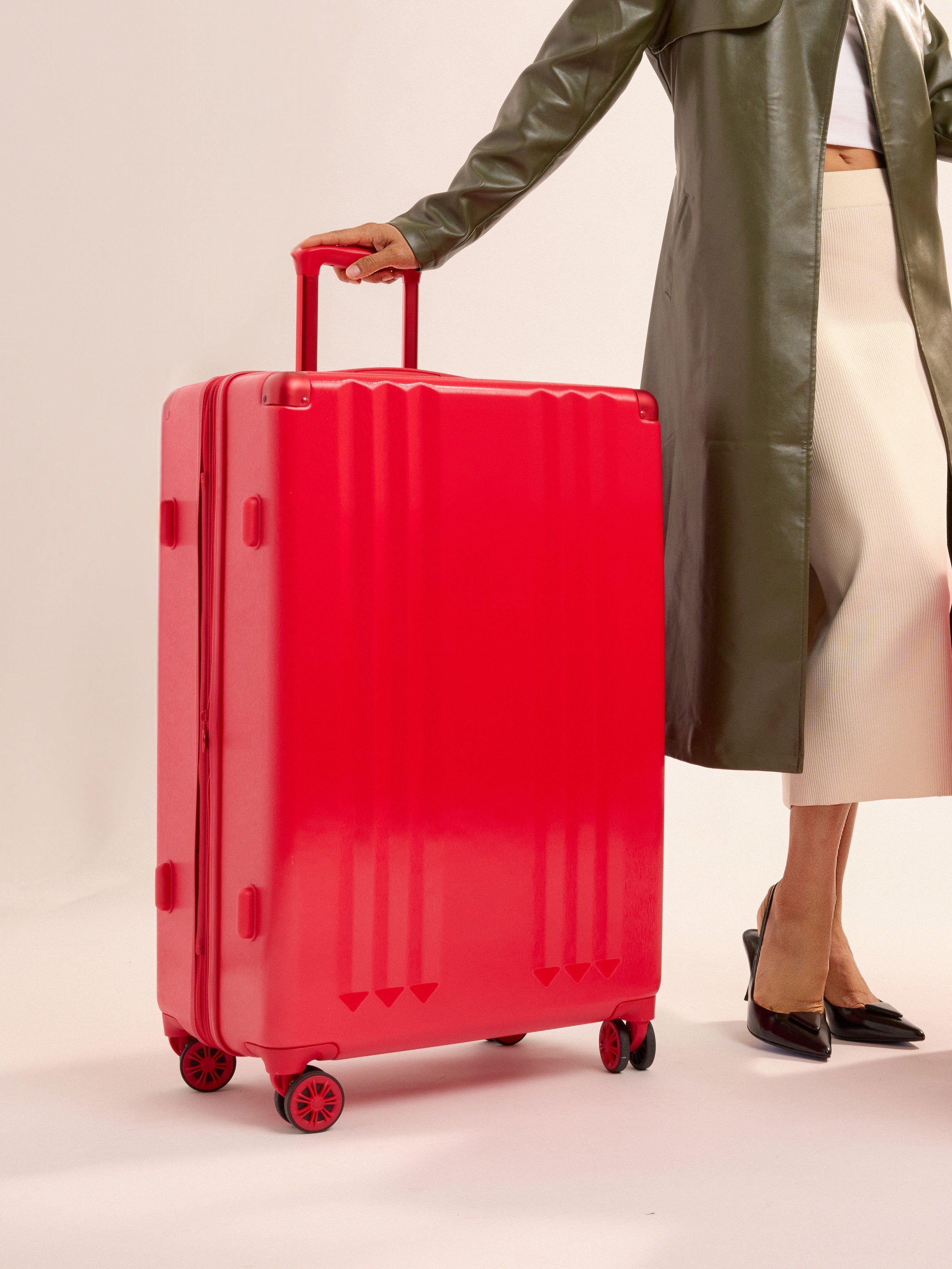 Ambeur Large Luggage