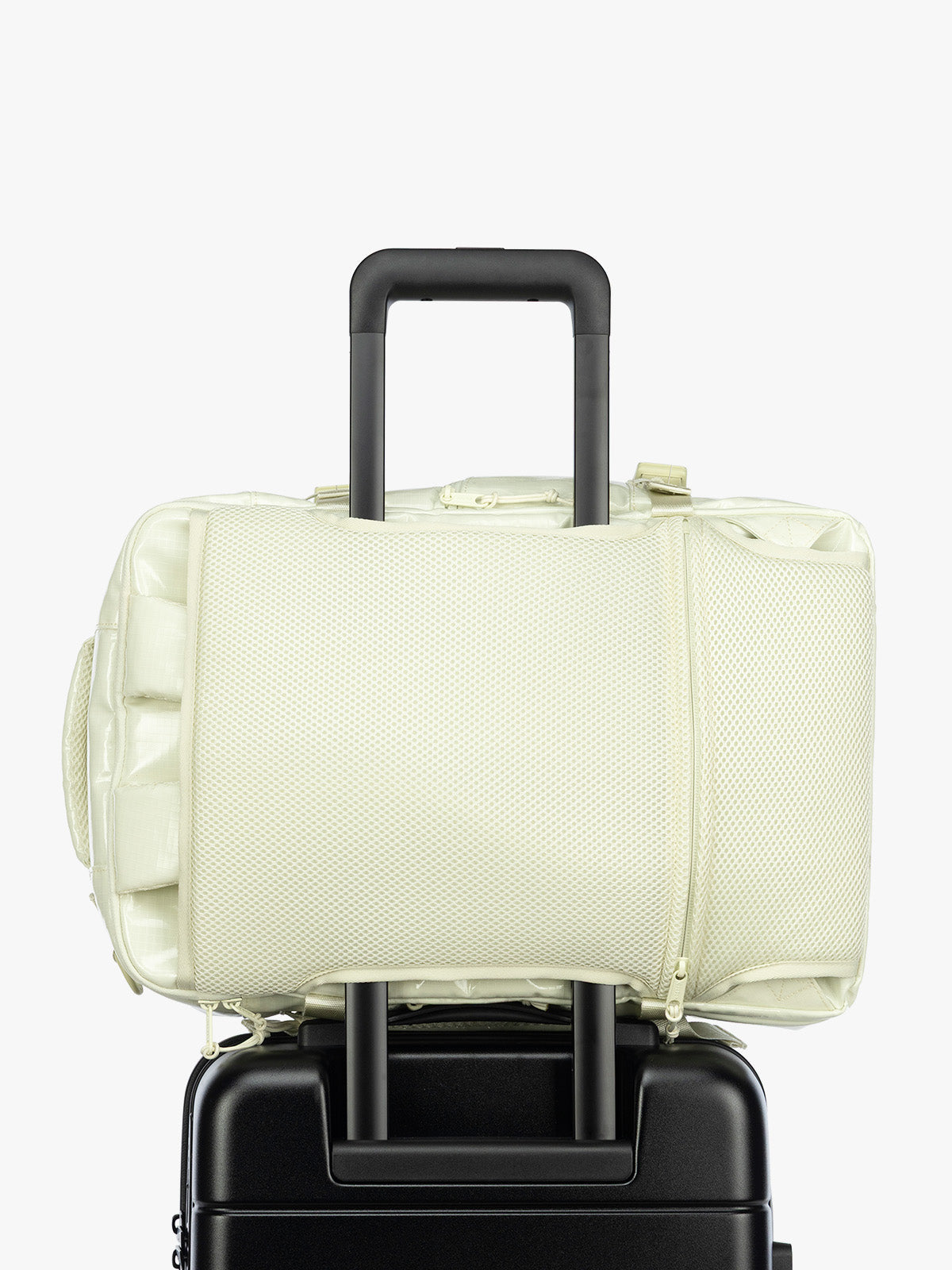Terra 26L Laptop Duffel Backpack