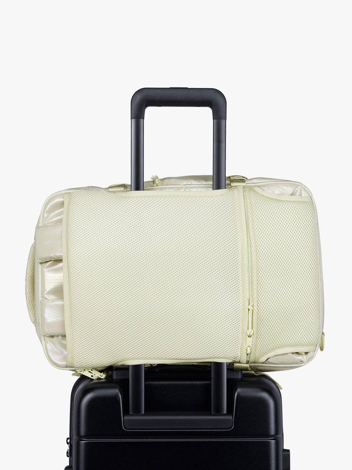 Terra 26L Laptop Duffel Backpack