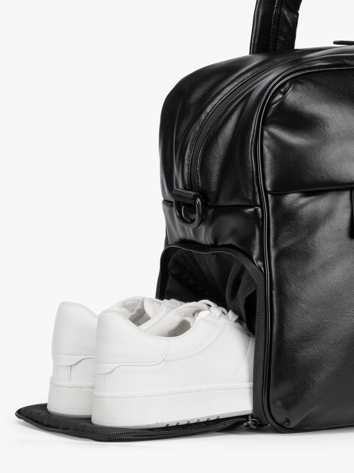 Luka Duffel in Vegan Leather