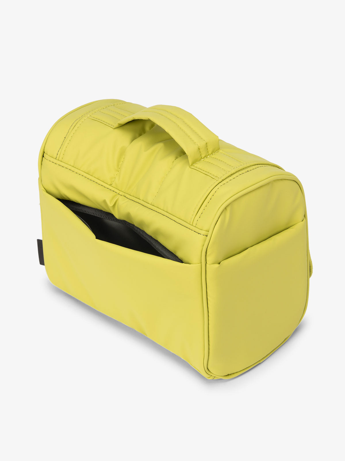 Luka Hanging Toiletry Bag