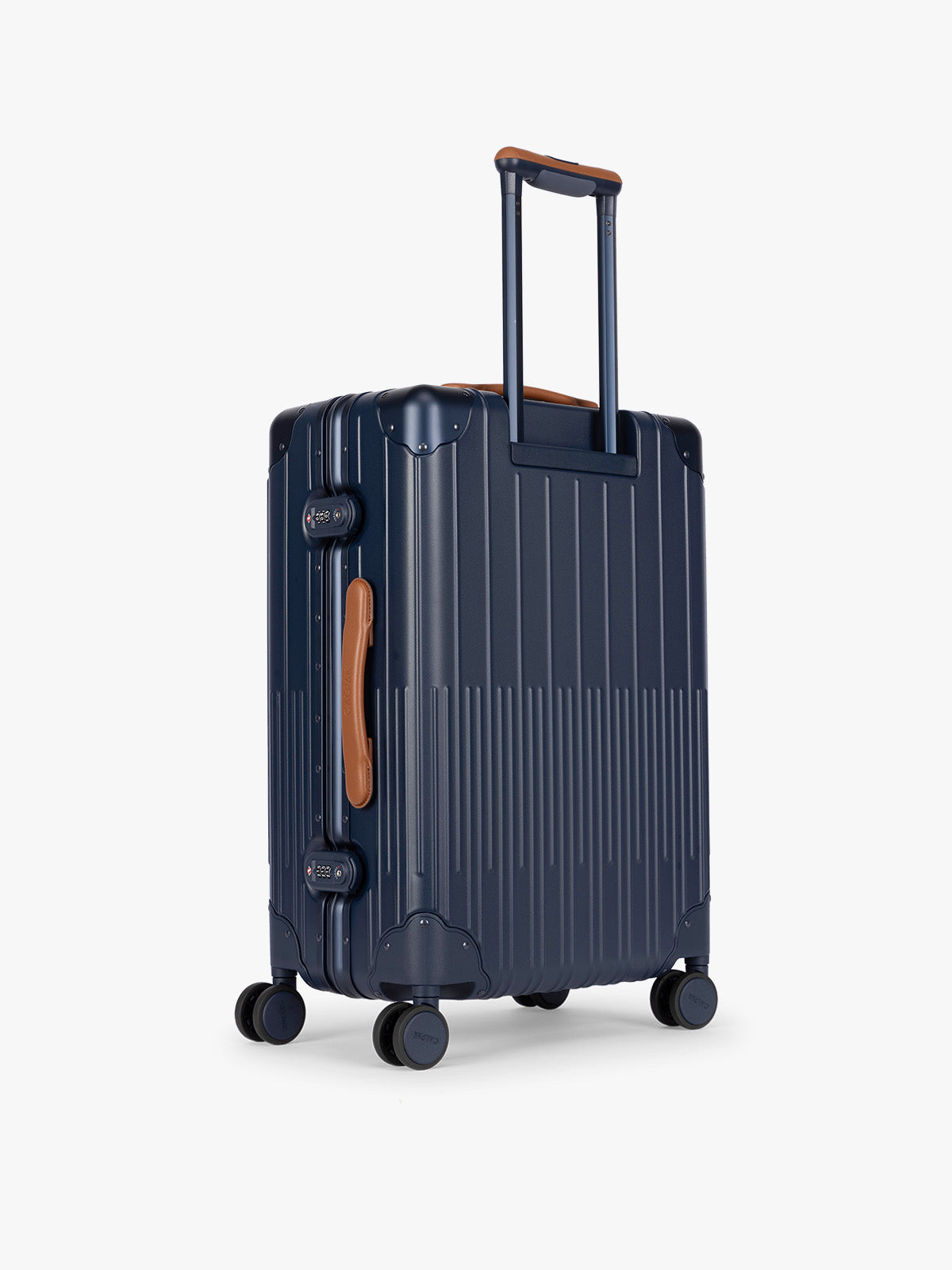 Vault Medium Luggage