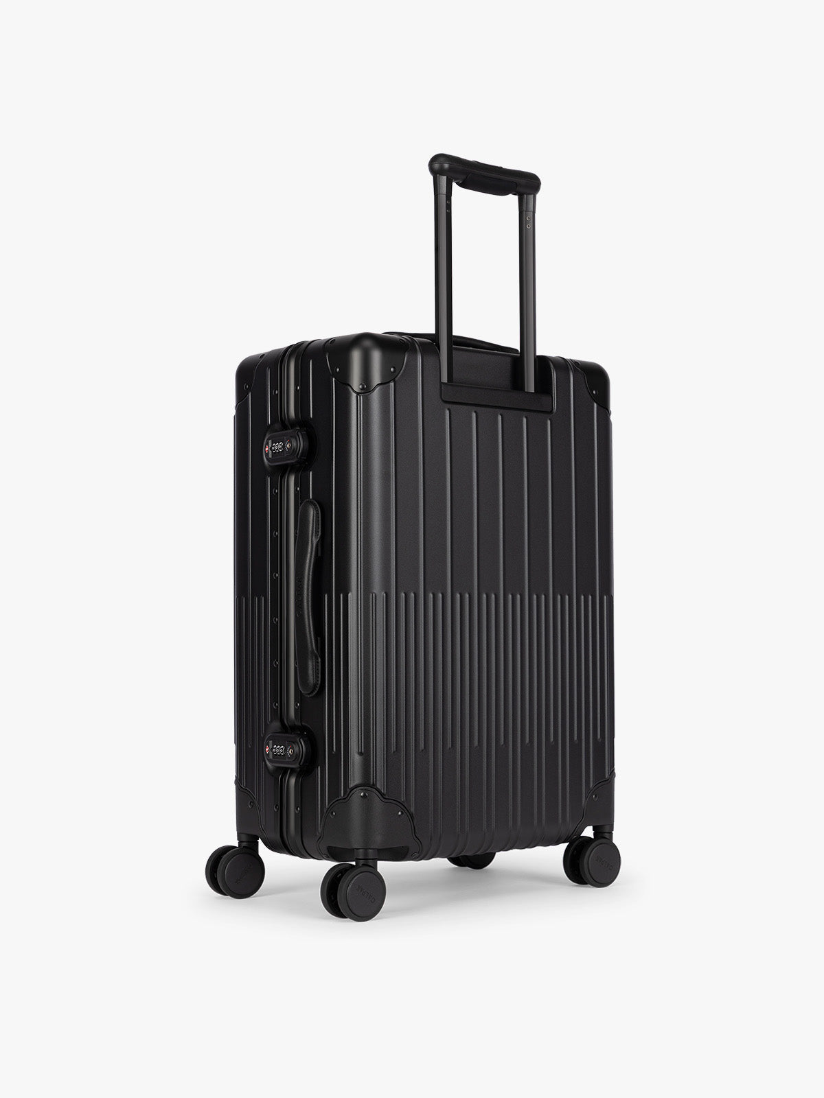 Vault Medium Luggage
