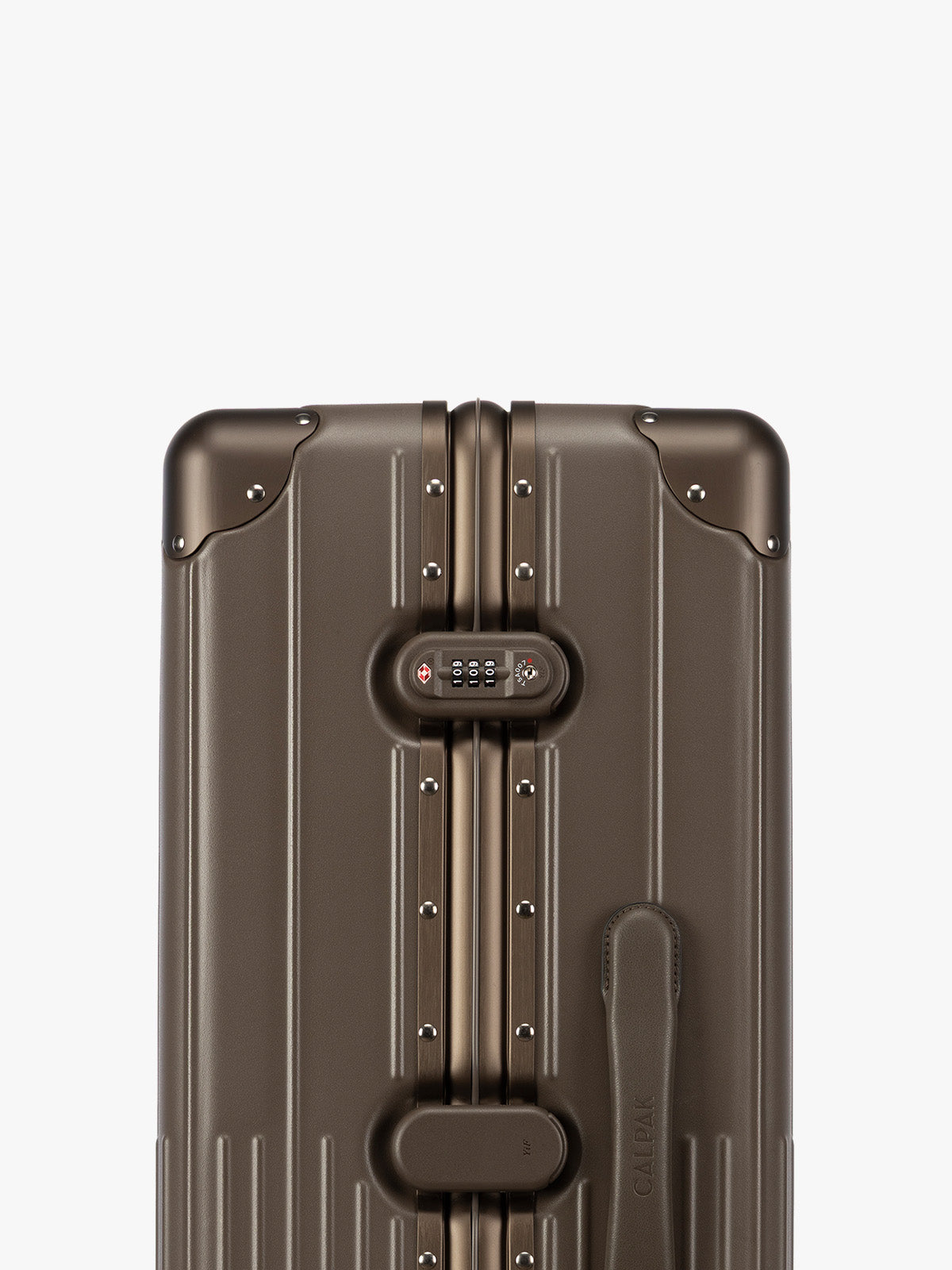 Vault Large Luggage