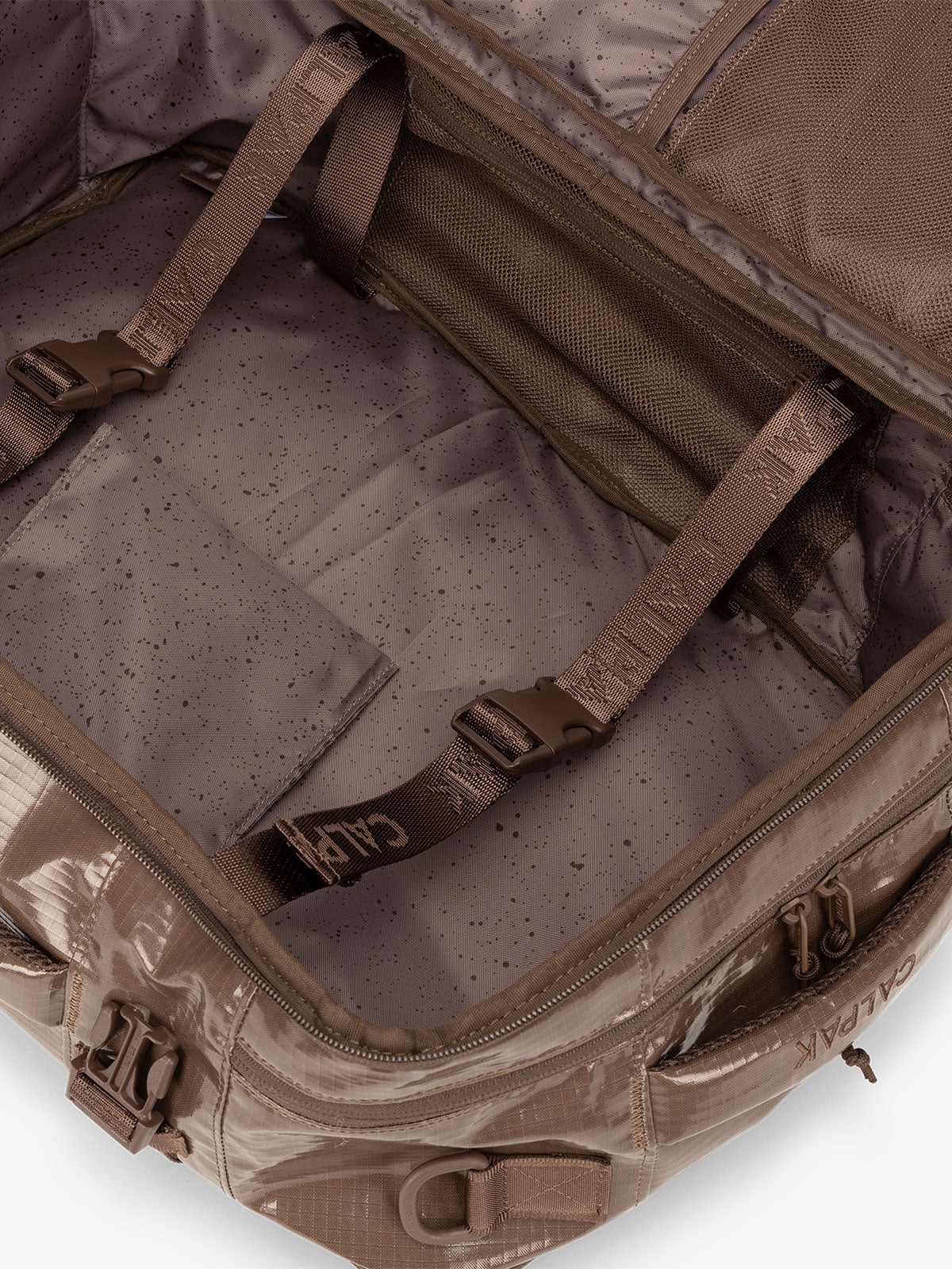Terra 26L Laptop Duffel Backpack