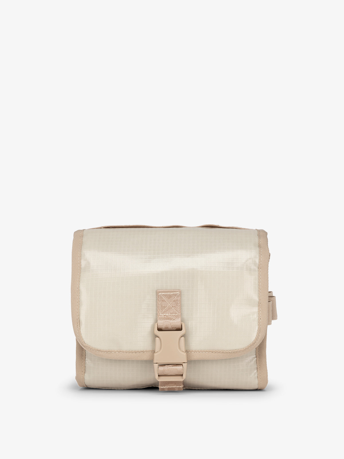 Terra Hanging Toiletry Bag
