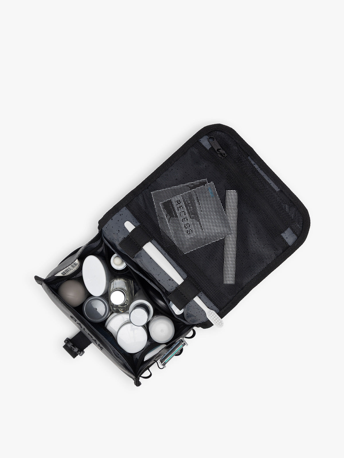 Terra Hanging Toiletry Bag