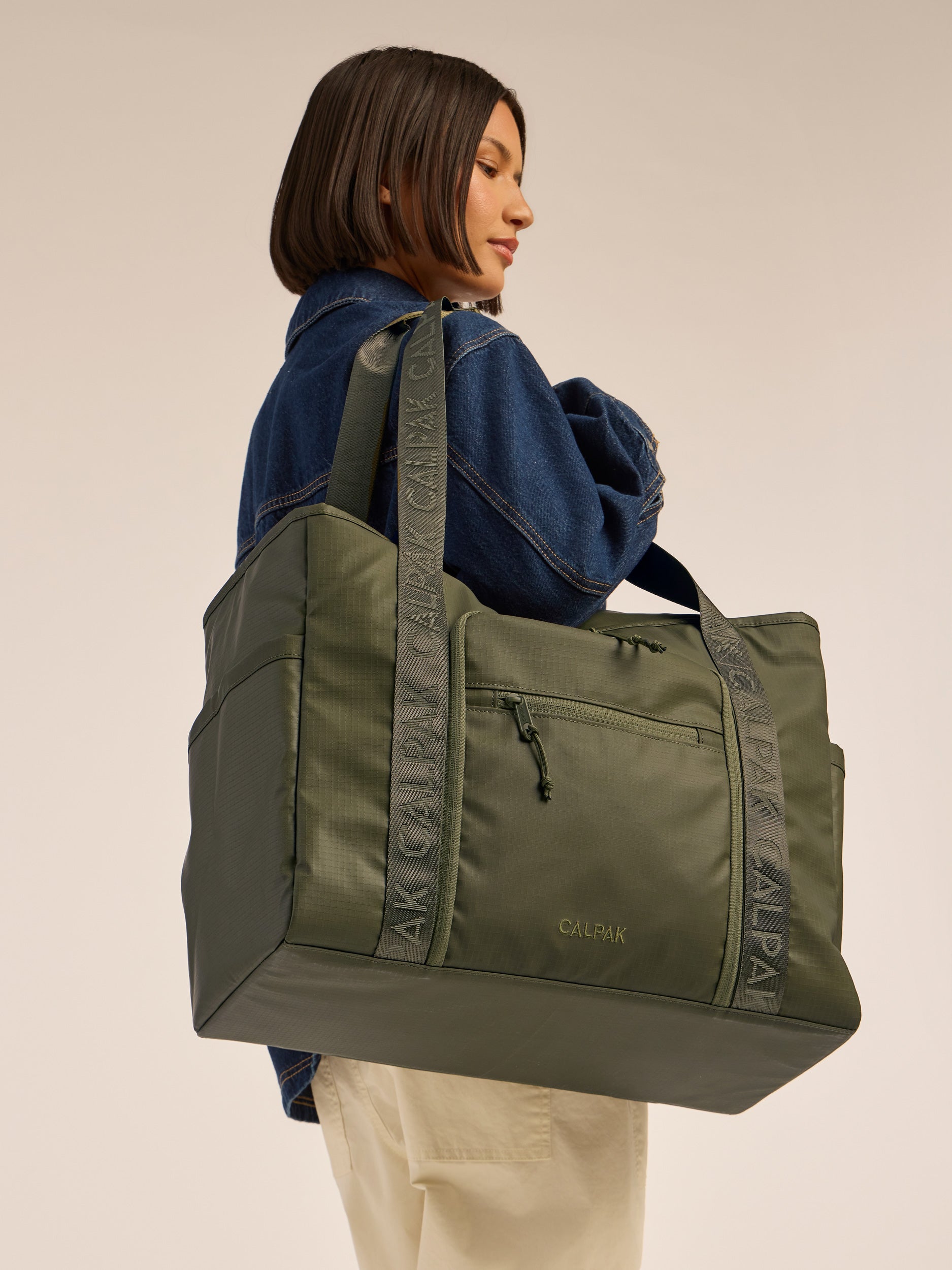 Terra 35L Water Resistant Zip Tote Bag