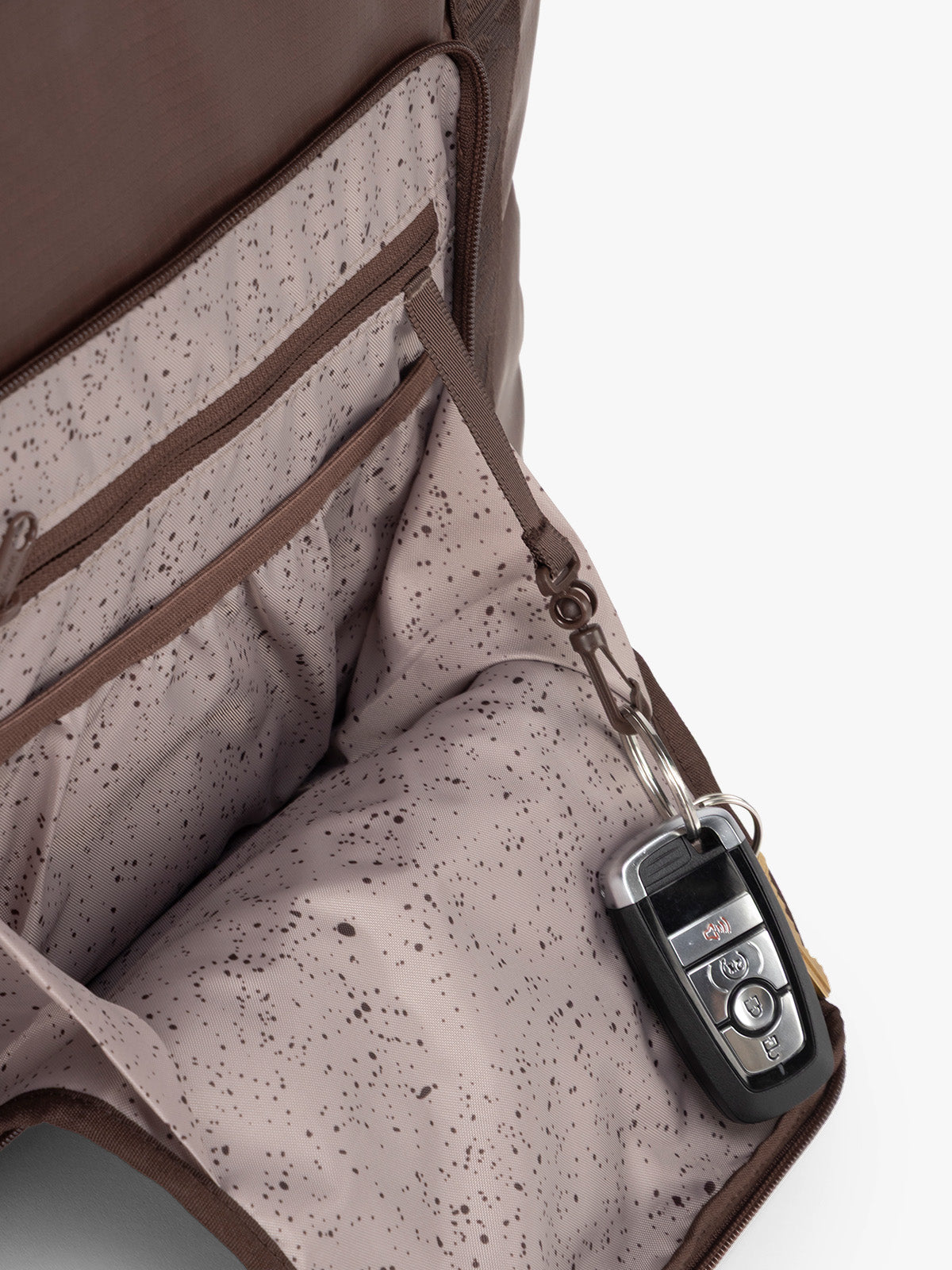 Terra 35L Water Resistant Zip Tote Bag