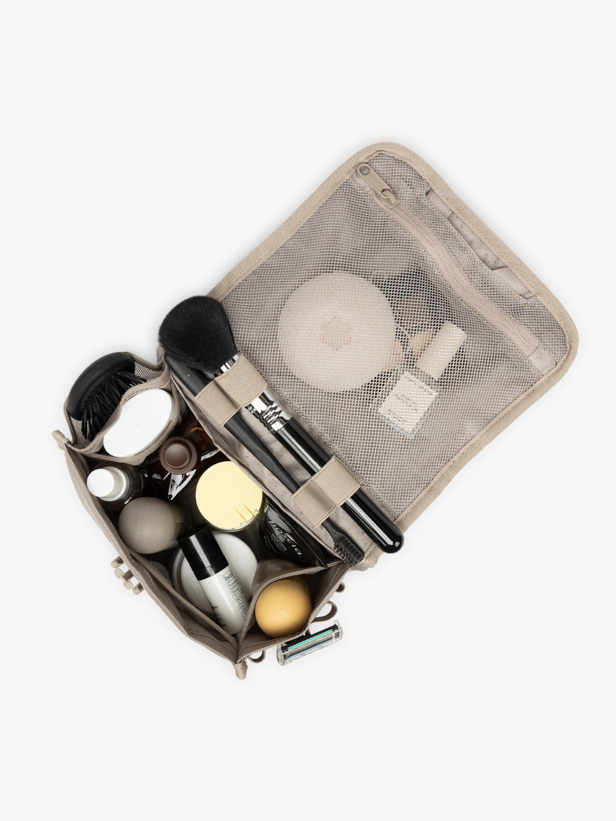 Terra Hanging Toiletry Bag