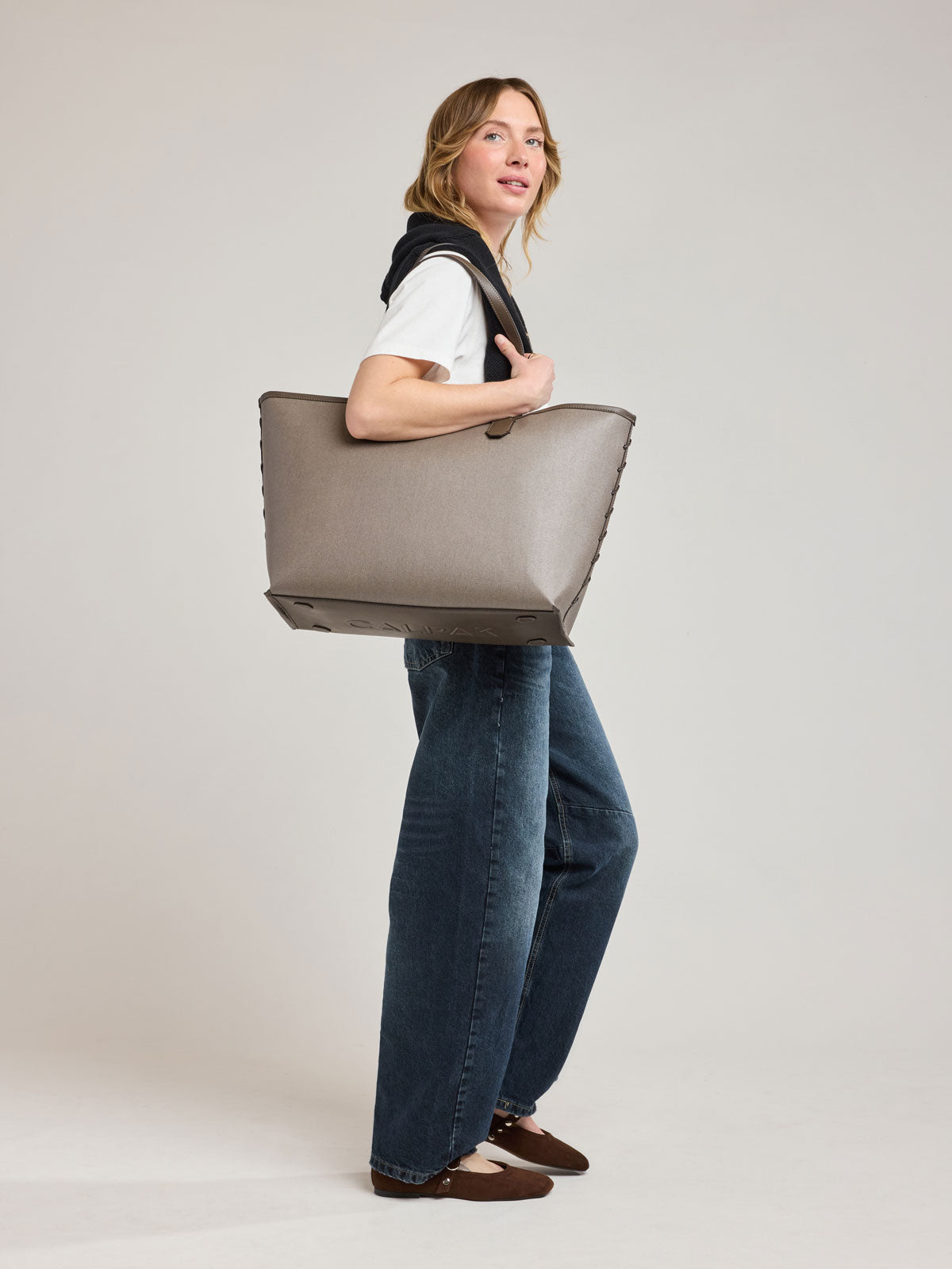 Colette 15" Canvas Laptop Tote