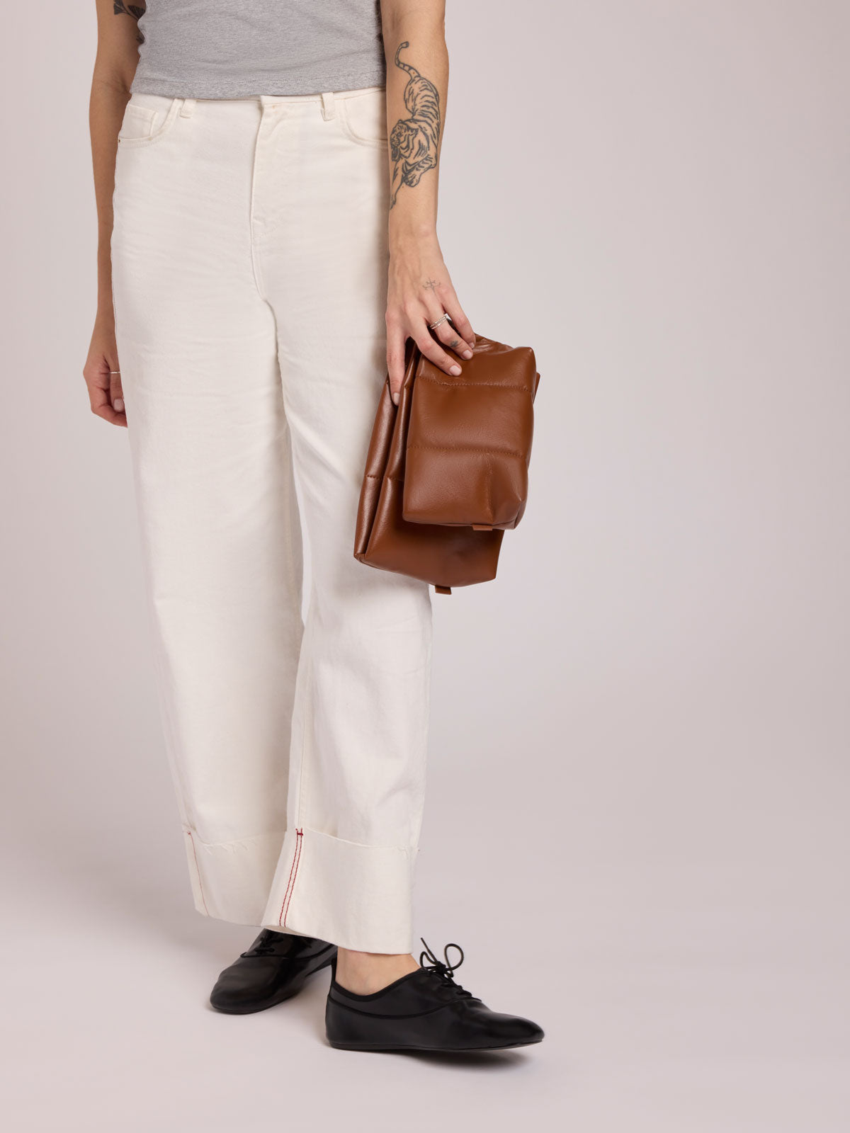 Luka 2 Quart Zip Pouch in Vegan Leather