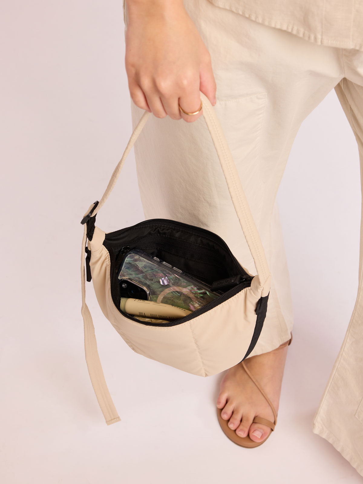 Luka Crescent Bag
