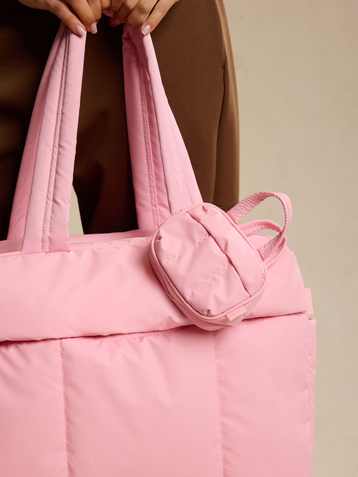 Luka Duffel Zip Bag Charm