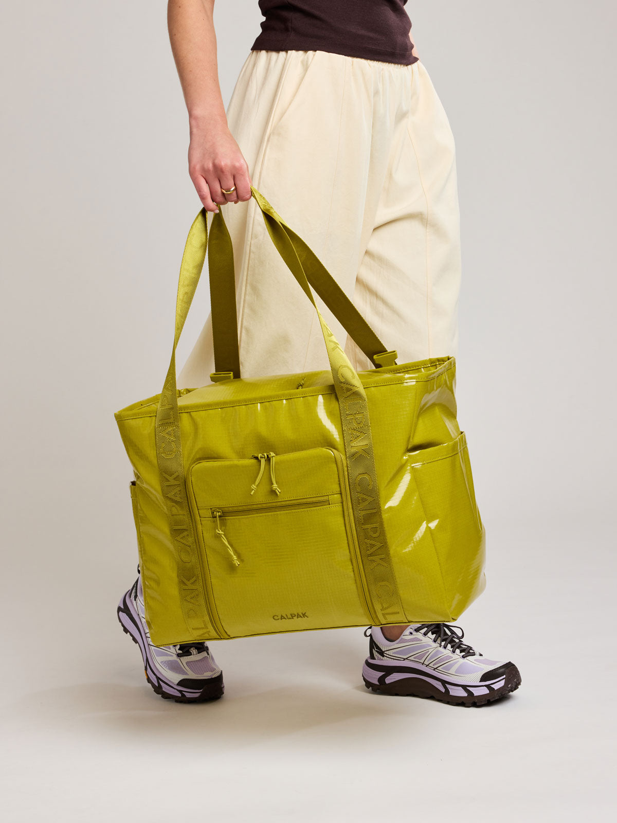 Terra 35L Water Resistant Zip Tote Bag